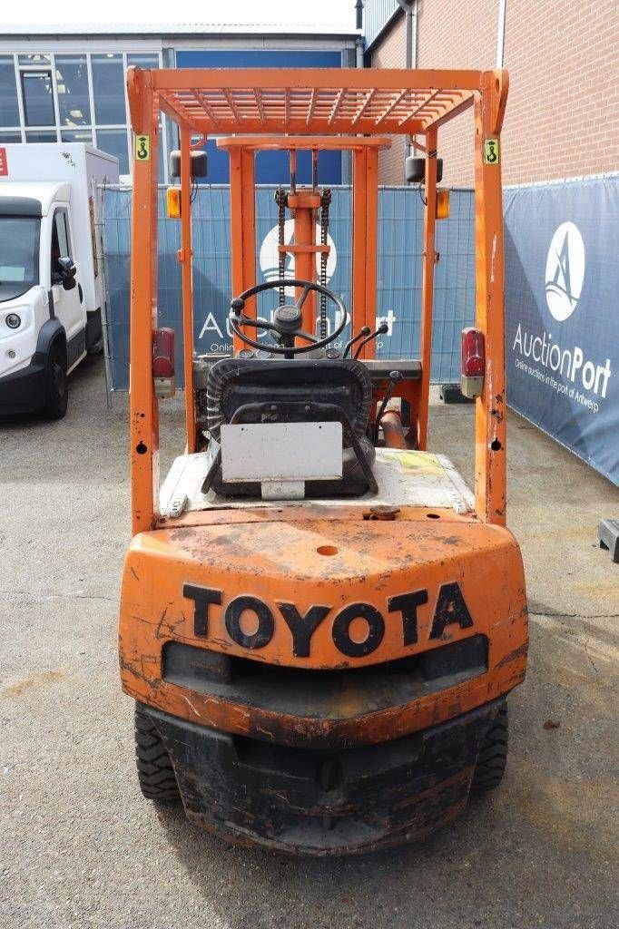 Frontstapler del tipo Toyota 3FD10, Gebrauchtmaschine en Antwerpen (Imagen 5)