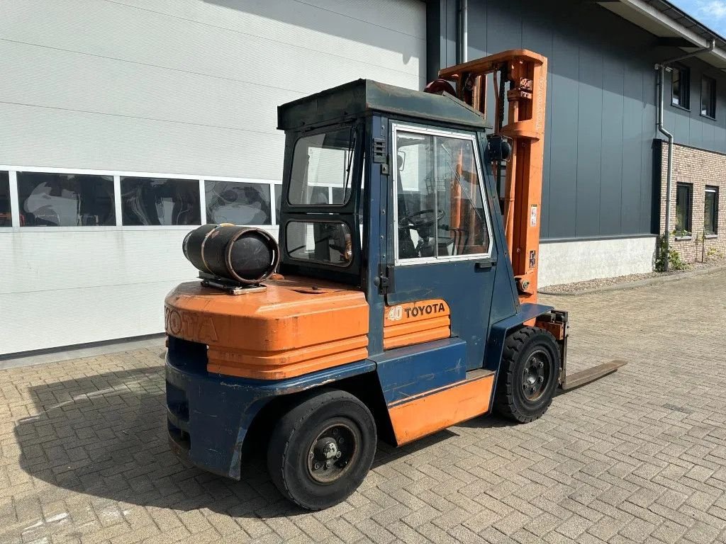 Frontstapler del tipo Toyota 4 ton Triplex Freelift Sideshift LPG Heftruck, Gebrauchtmaschine In VEEN (Immagine 10)