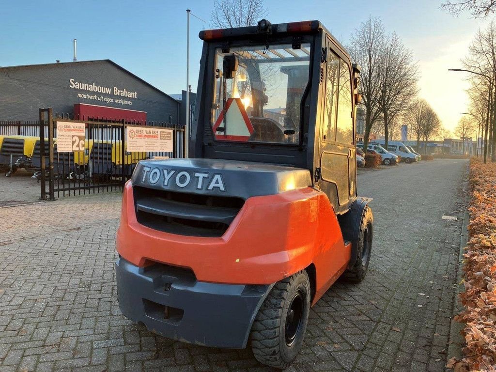 Frontstapler van het type Toyota 40-8FD50N, Gebrauchtmaschine in Antwerpen (Foto 5)