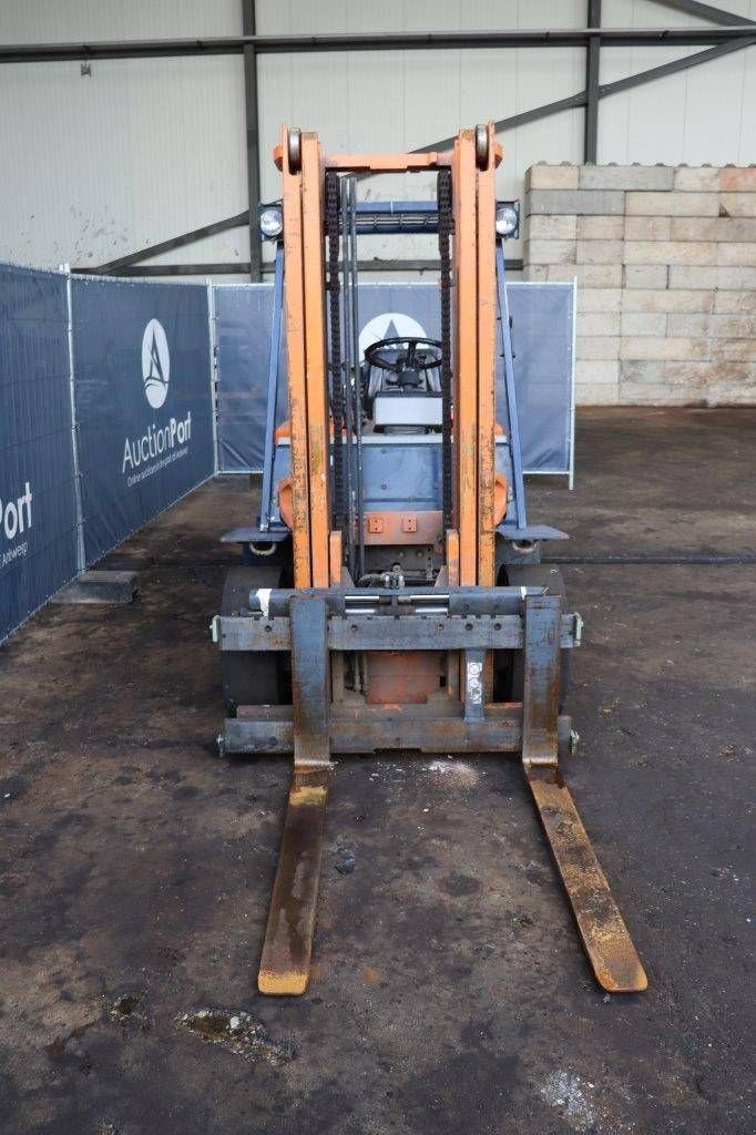 Frontstapler tipa Toyota 40 forklift, Gebrauchtmaschine u Antwerpen (Slika 9)