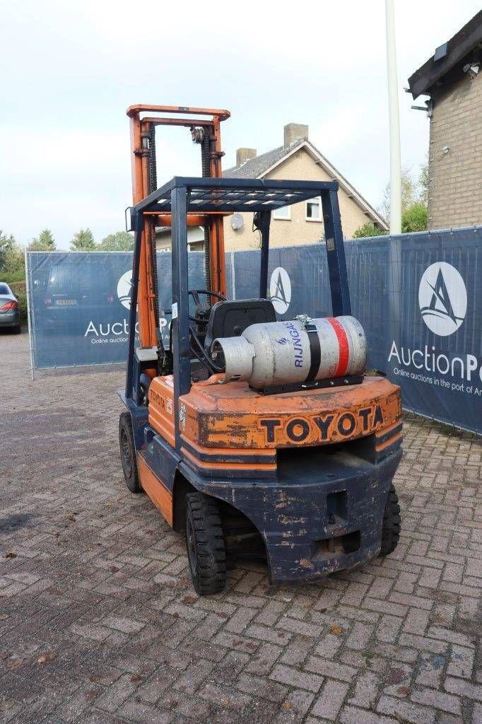 Frontstapler van het type Toyota 42 5FGF25, Gebrauchtmaschine in Antwerpen (Foto 4)