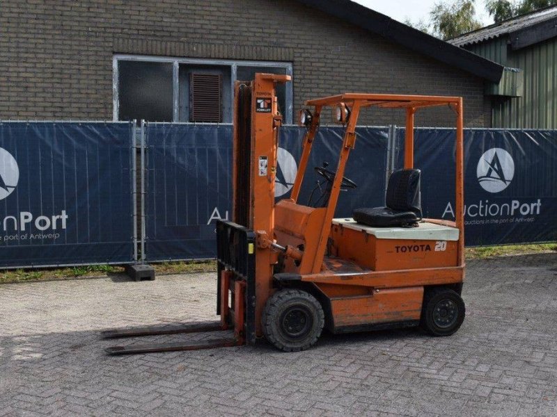 Frontstapler tip Toyota 4FB25, Gebrauchtmaschine in Antwerpen (Poză 1)