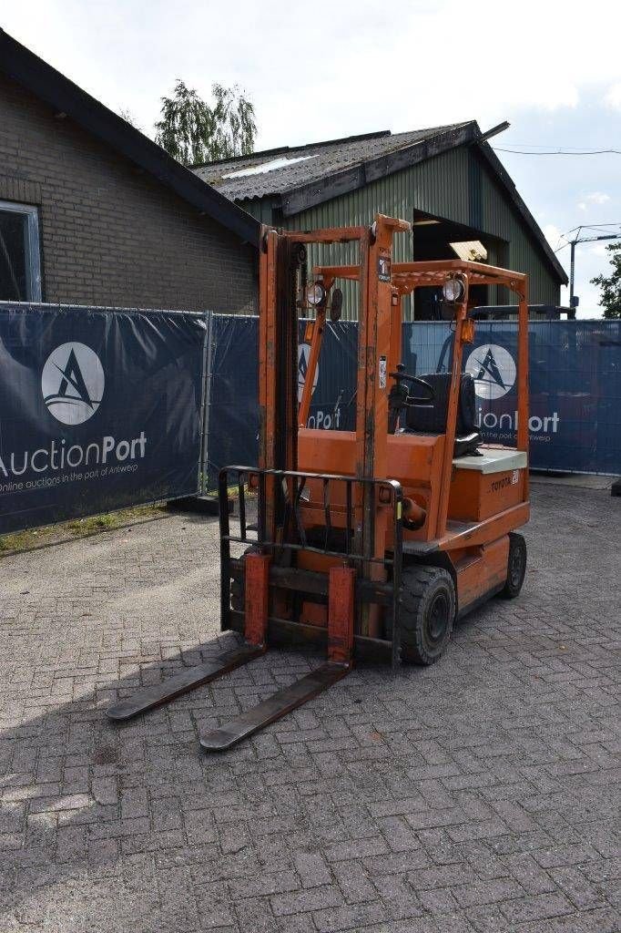 Frontstapler tip Toyota 4FB25, Gebrauchtmaschine in Antwerpen (Poză 10)