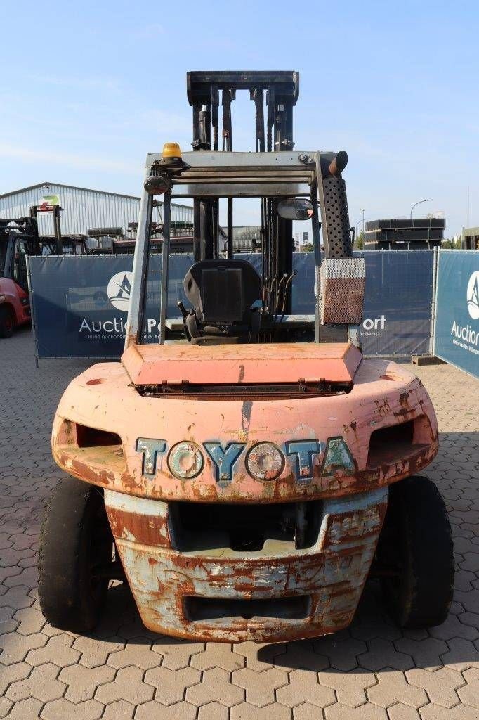 Frontstapler des Typs Toyota 50-5FD60, Gebrauchtmaschine in Antwerpen (Bild 7)