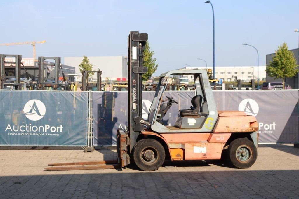 Frontstapler of the type Toyota 50-5FD60, Gebrauchtmaschine in Antwerpen (Picture 1)