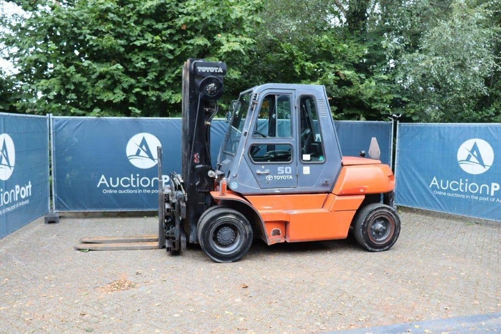 Frontstapler van het type Toyota 5FD50, Gebrauchtmaschine in Antwerpen (Foto 1)