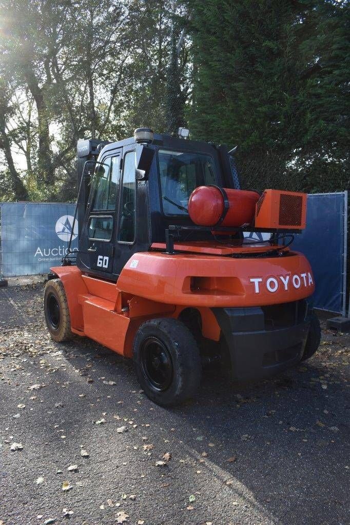 Frontstapler Türe ait Toyota 5FG60, Gebrauchtmaschine içinde Antwerpen (resim 4)