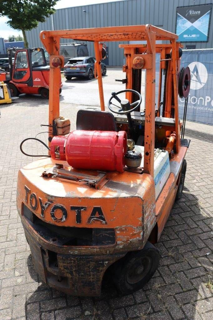 Frontstapler typu Toyota 62-4FG25, Gebrauchtmaschine w Antwerpen (Zdjęcie 5)