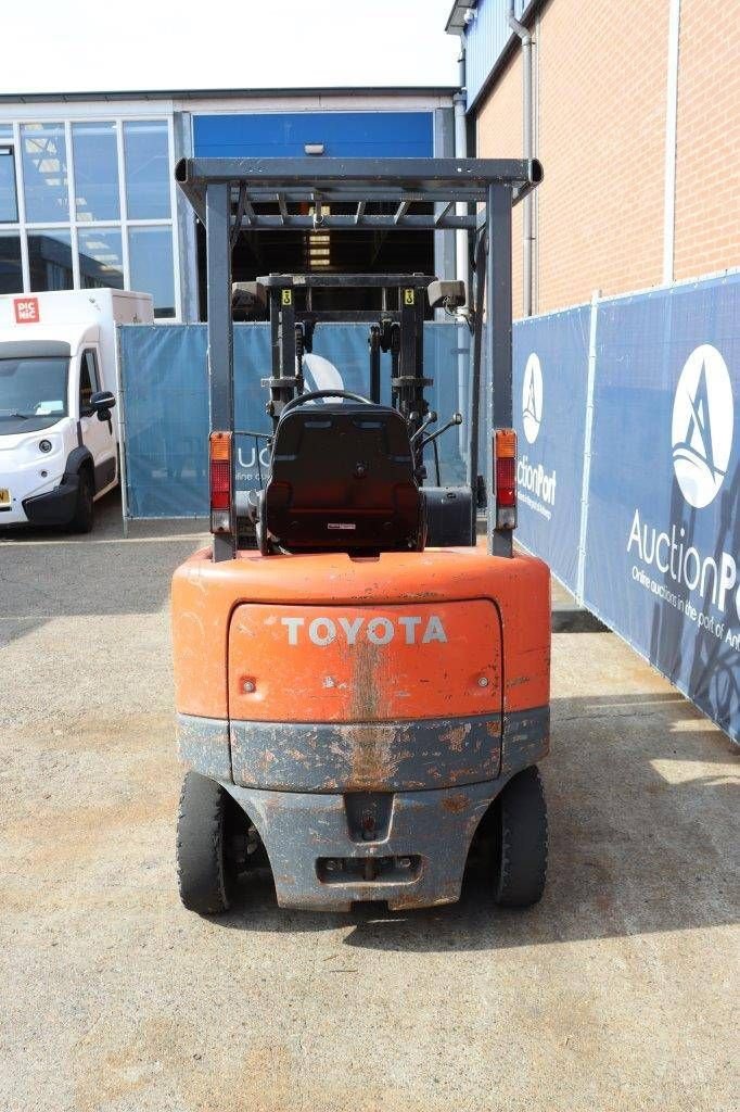 Frontstapler typu Toyota 6FB15, Gebrauchtmaschine w Antwerpen (Zdjęcie 5)