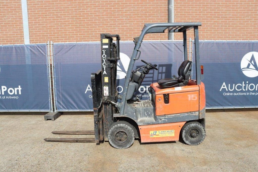 Frontstapler del tipo Toyota 6FB15, Gebrauchtmaschine en Antwerpen (Imagen 2)