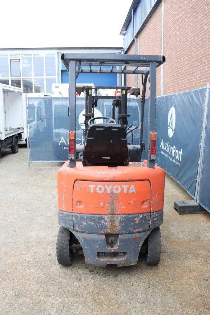 Frontstapler des Typs Toyota 6FB18-14612, Gebrauchtmaschine in Antwerpen (Bild 5)