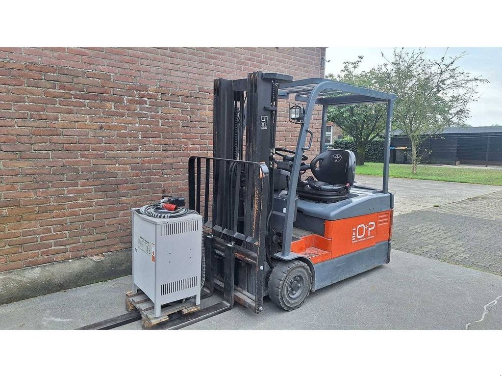 Frontstapler typu Toyota 7FBEF16, Gebrauchtmaschine w Antwerpen (Zdjęcie 2)