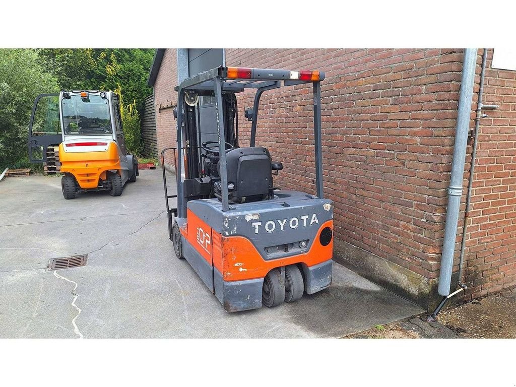 Frontstapler typu Toyota 7FBEF16, Gebrauchtmaschine w Antwerpen (Zdjęcie 4)