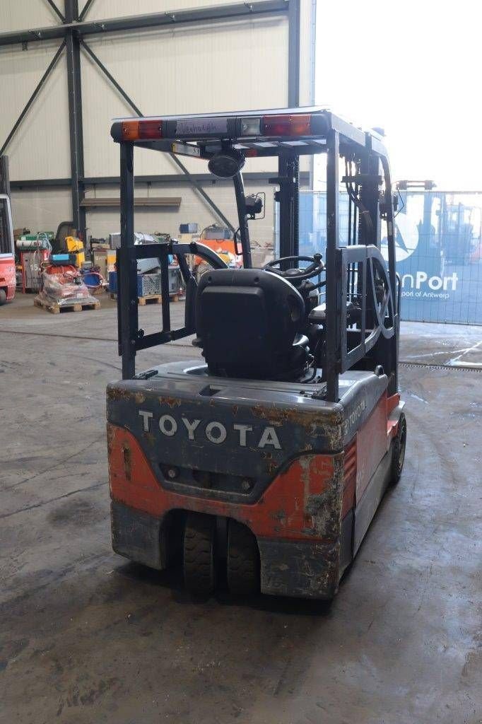 Frontstapler des Typs Toyota 7FBEF16, Gebrauchtmaschine in Antwerpen (Bild 7)