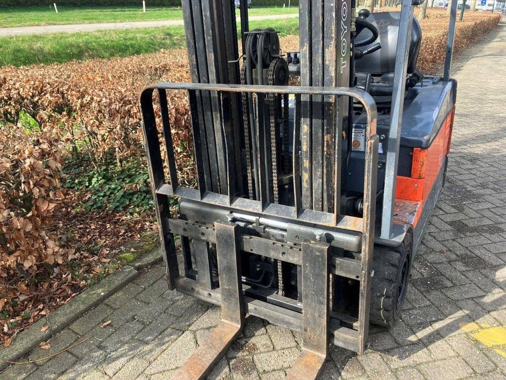 Frontstapler a típus Toyota 7FBEF16, Gebrauchtmaschine ekkor: Antwerpen (Kép 9)