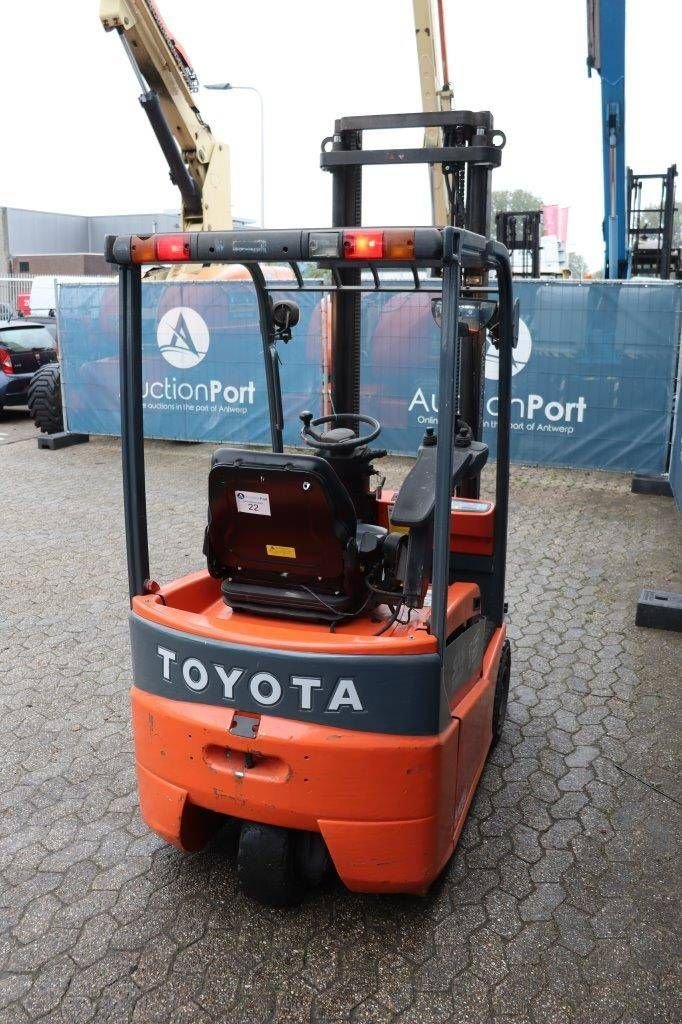 Frontstapler van het type Toyota 7FBEST15, Gebrauchtmaschine in Antwerpen (Foto 5)