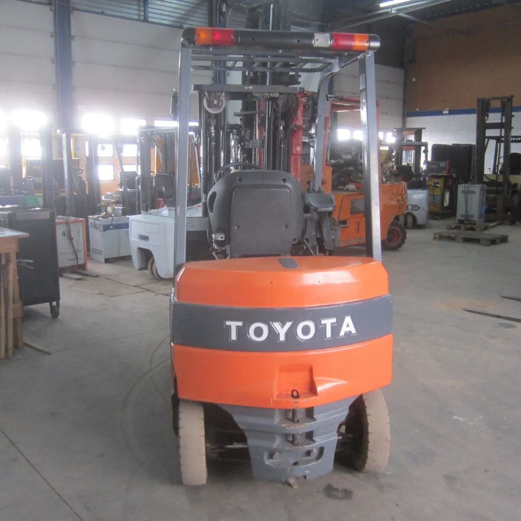 Frontstapler del tipo Toyota 7FBMF16, heftruck elektrisch, triplomast, side shift., Gebrauchtmaschine en Tubbergen (Imagen 2)