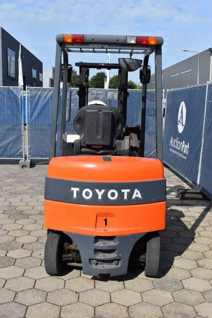 Frontstapler Türe ait Toyota 7FBMF16, Gebrauchtmaschine içinde Antwerpen (resim 5)