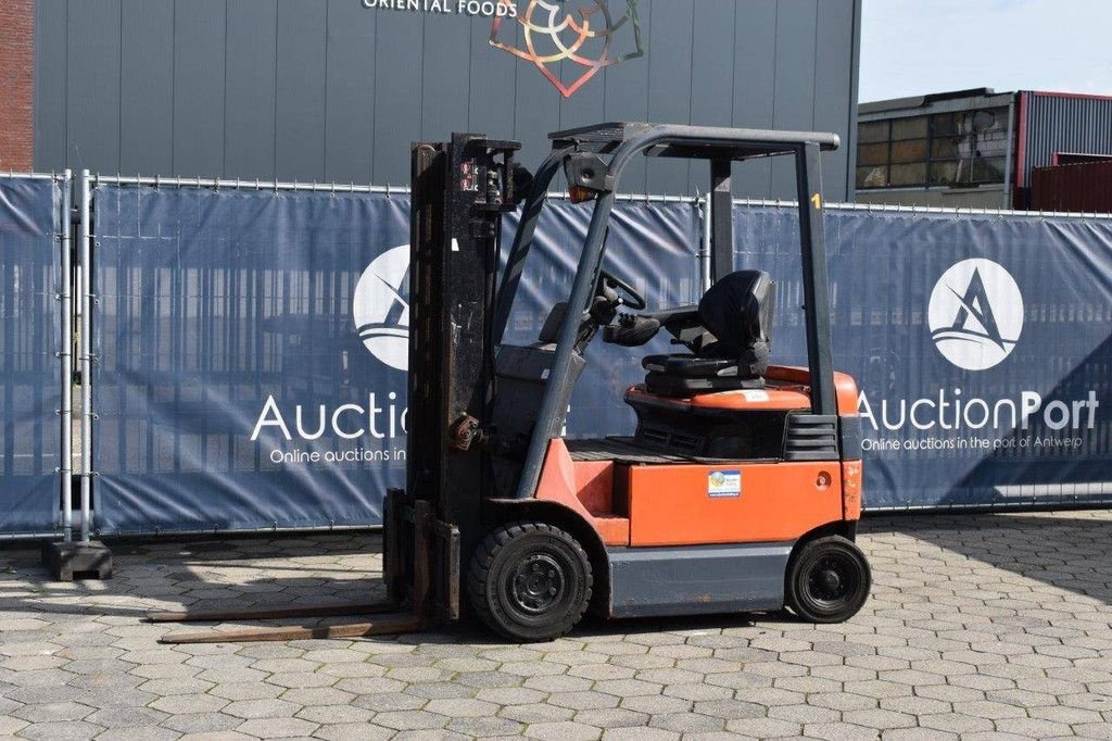 Frontstapler Türe ait Toyota 7FBMF16, Gebrauchtmaschine içinde Antwerpen (resim 1)