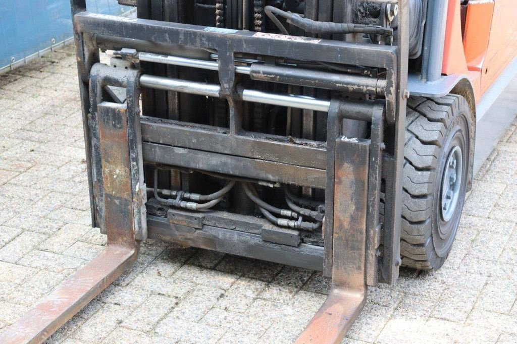 Frontstapler du type Toyota 7FBMF25, Gebrauchtmaschine en Antwerpen (Photo 11)