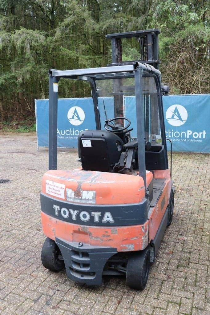 Frontstapler del tipo Toyota 7FBMF25, Gebrauchtmaschine en Antwerpen (Imagen 5)