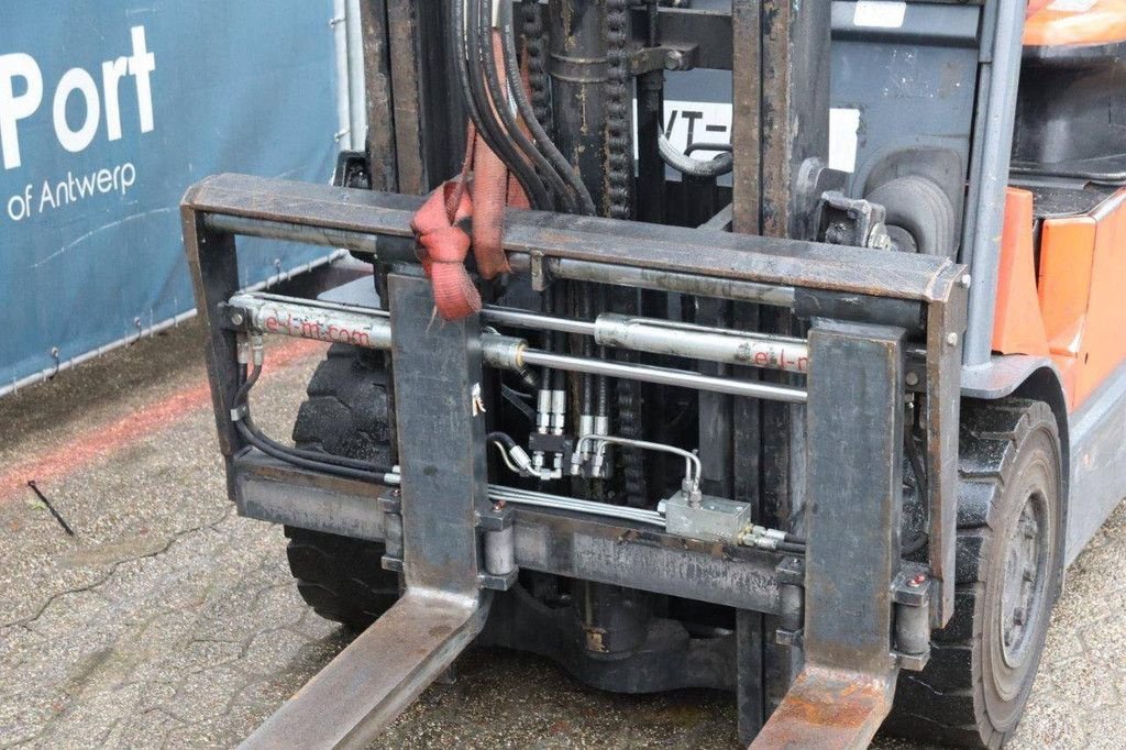 Frontstapler a típus Toyota 7FBMF30, Gebrauchtmaschine ekkor: Antwerpen (Kép 11)