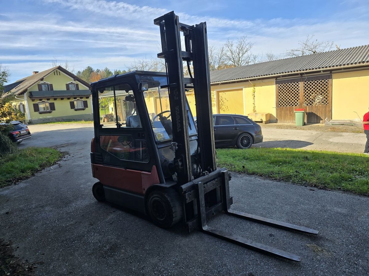 Frontstapler of the type Toyota 7FBMF30, Gebrauchtmaschine in Gabersdorf (Picture 11)