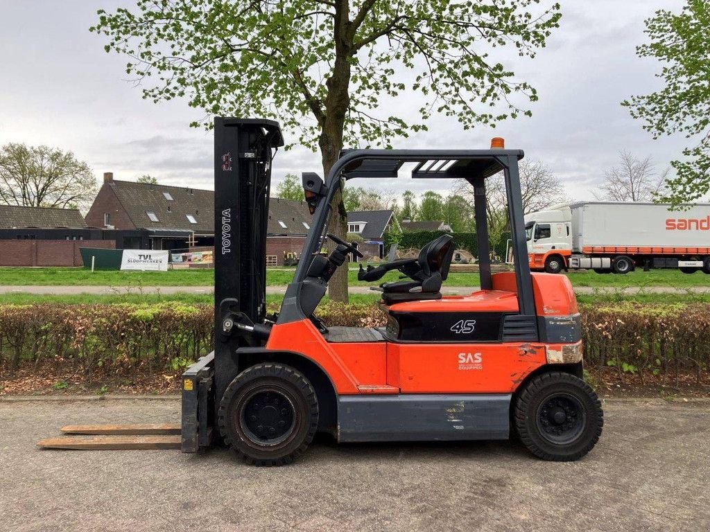 Frontstapler a típus Toyota 7FBMF45, Gebrauchtmaschine ekkor: Antwerpen (Kép 2)