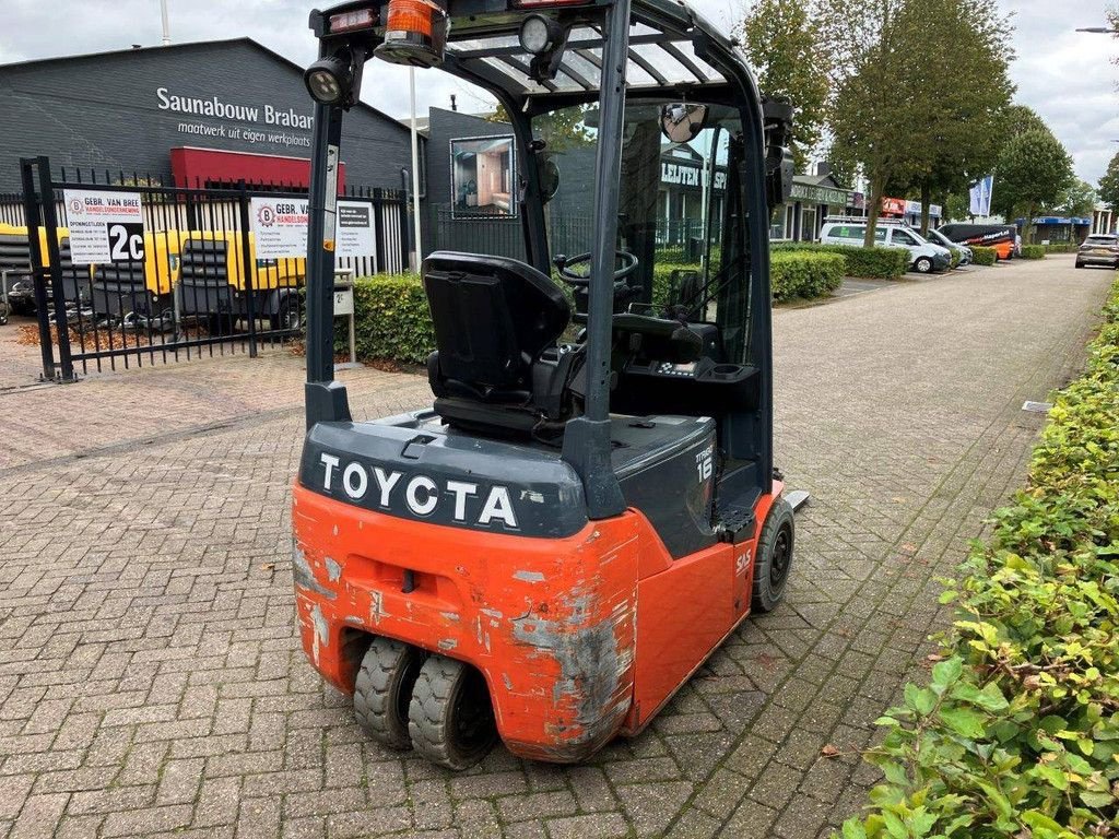 Frontstapler del tipo Toyota 8FBE16T, Gebrauchtmaschine In Antwerpen (Immagine 5)