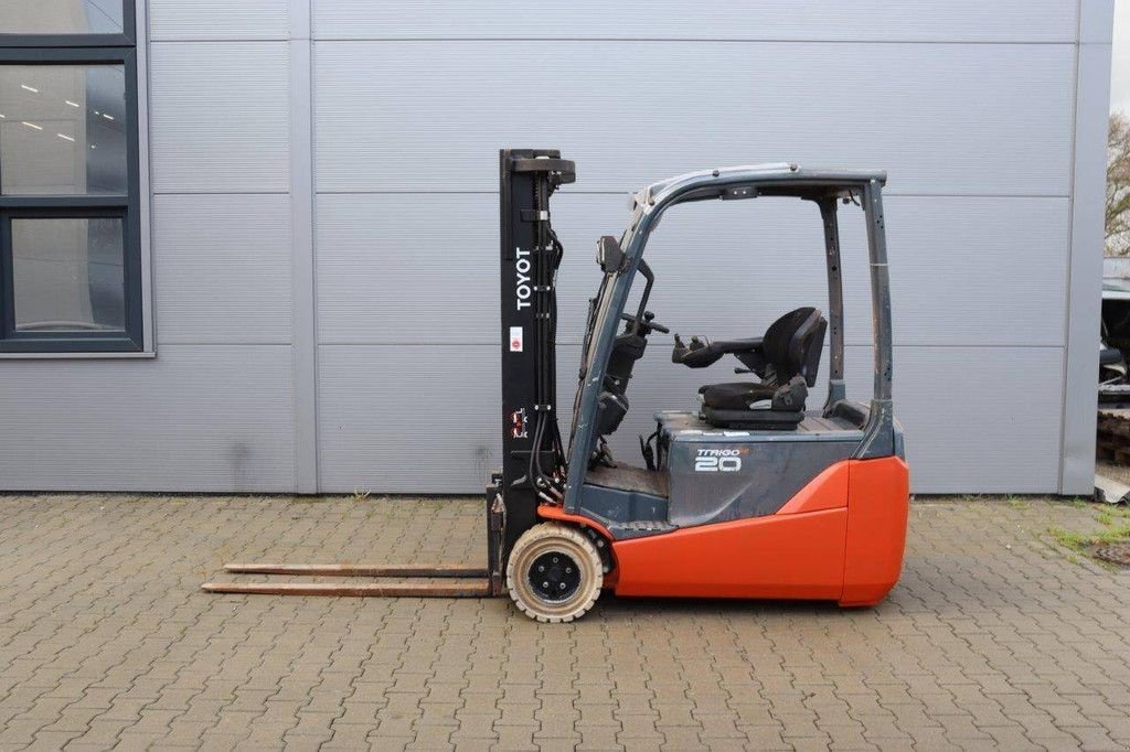 Frontstapler от тип Toyota 8FBE20T, Gebrauchtmaschine в Antwerpen (Снимка 2)