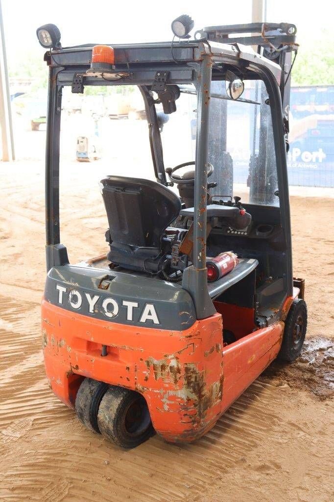 Frontstapler van het type Toyota 8FBEK18T, Gebrauchtmaschine in Antwerpen (Foto 5)