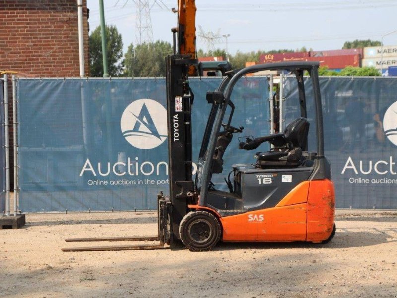 Frontstapler tip Toyota 8FBEKT18, Gebrauchtmaschine in Antwerpen (Poză 1)