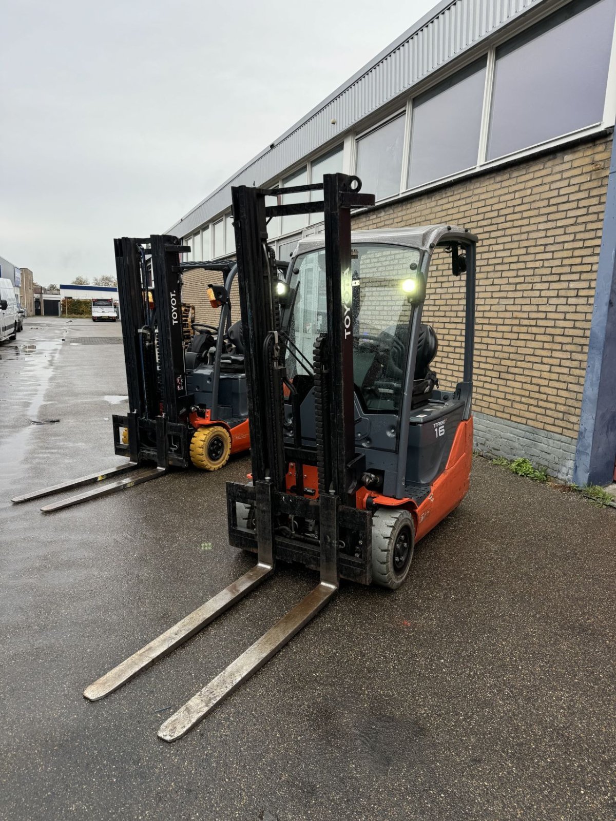 Frontstapler of the type Toyota 8FBET16 8FBEK16T, Gebrauchtmaschine in Oldenzaal (Picture 3)