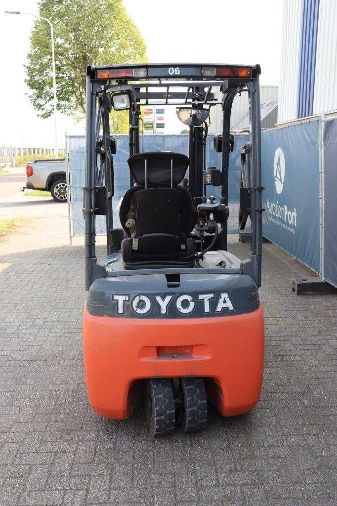 Frontstapler типа Toyota 8FBET16, Gebrauchtmaschine в Antwerpen (Фотография 7)