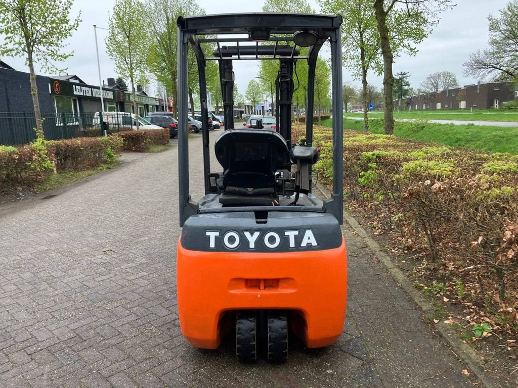 Frontstapler des Typs Toyota 8FBET16, Gebrauchtmaschine in Antwerpen (Bild 4)