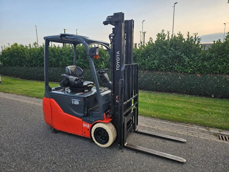 Frontstapler tip Toyota 8FBET18 Heftruck 1800KG 3.7M Freelift Sideshift 3001 UUR!, Gebrauchtmaschine in Brakel