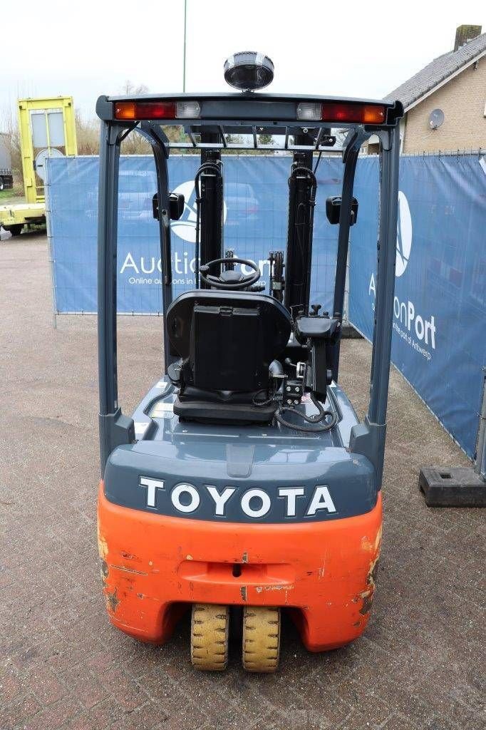 Frontstapler a típus Toyota 8FBET18, Gebrauchtmaschine ekkor: Antwerpen (Kép 4)