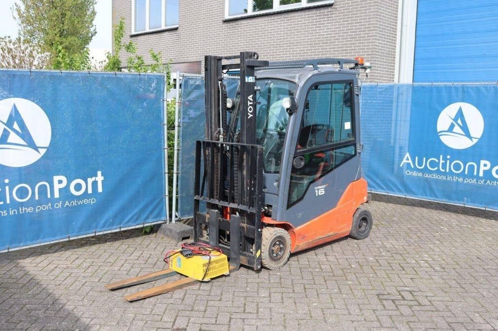 Frontstapler typu Toyota 8FBM16T, Gebrauchtmaschine w Antwerpen (Zdjęcie 9)