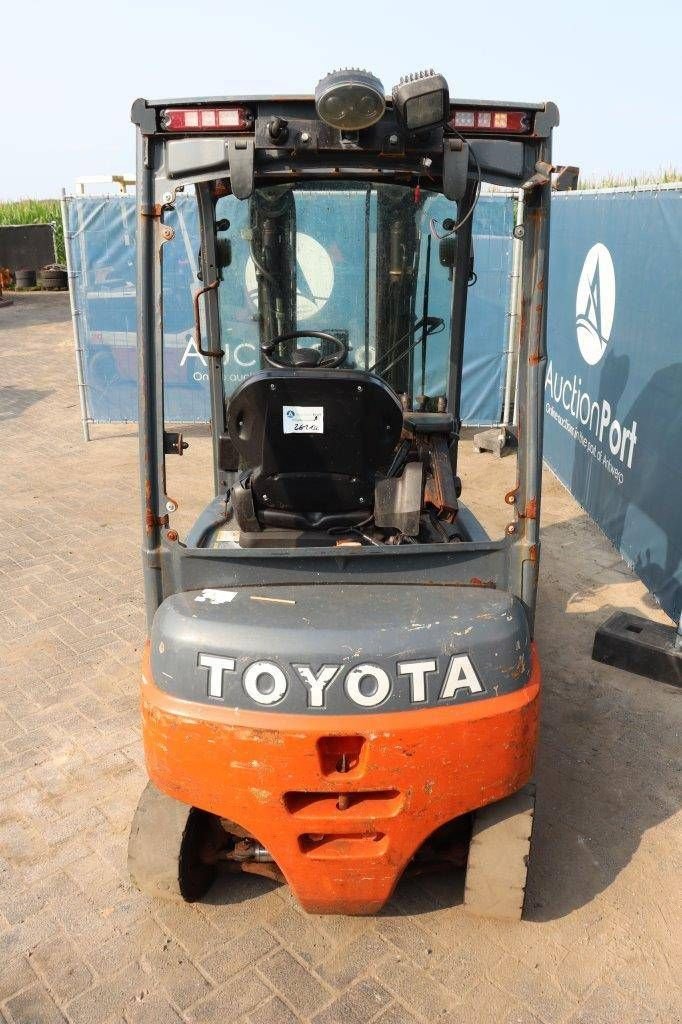 Frontstapler tip Toyota 8FBM20T, Gebrauchtmaschine in Antwerpen (Poză 4)