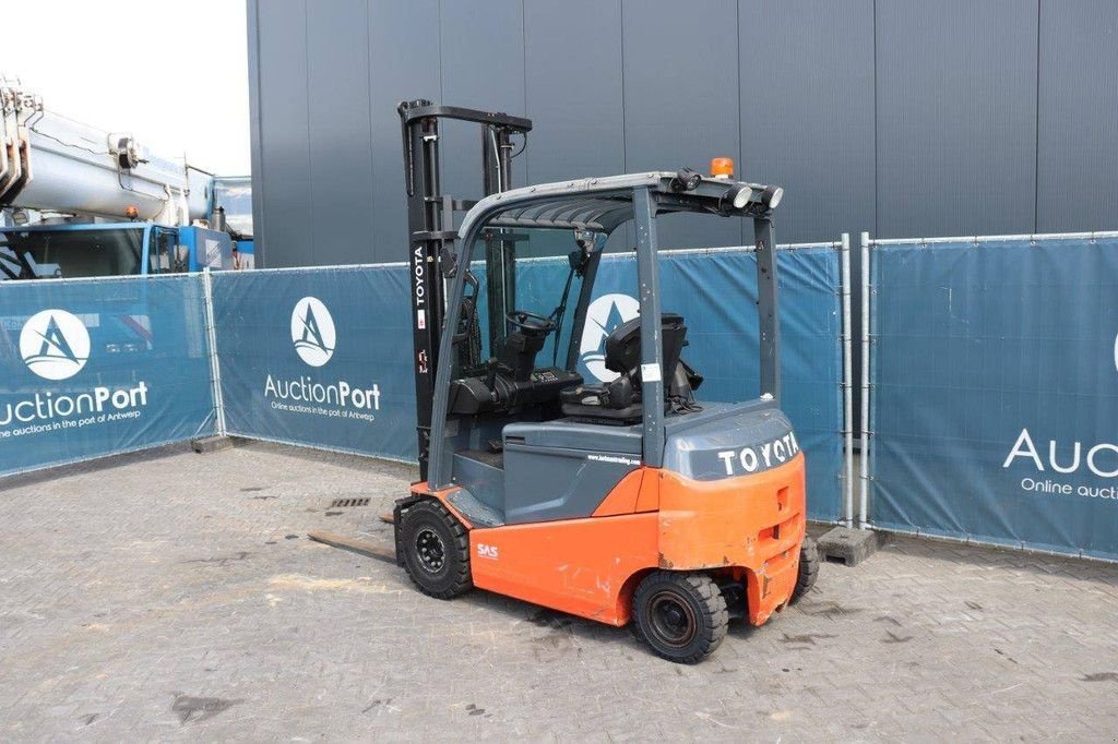 Frontstapler a típus Toyota 8FBMKT25, Gebrauchtmaschine ekkor: Antwerpen (Kép 3)