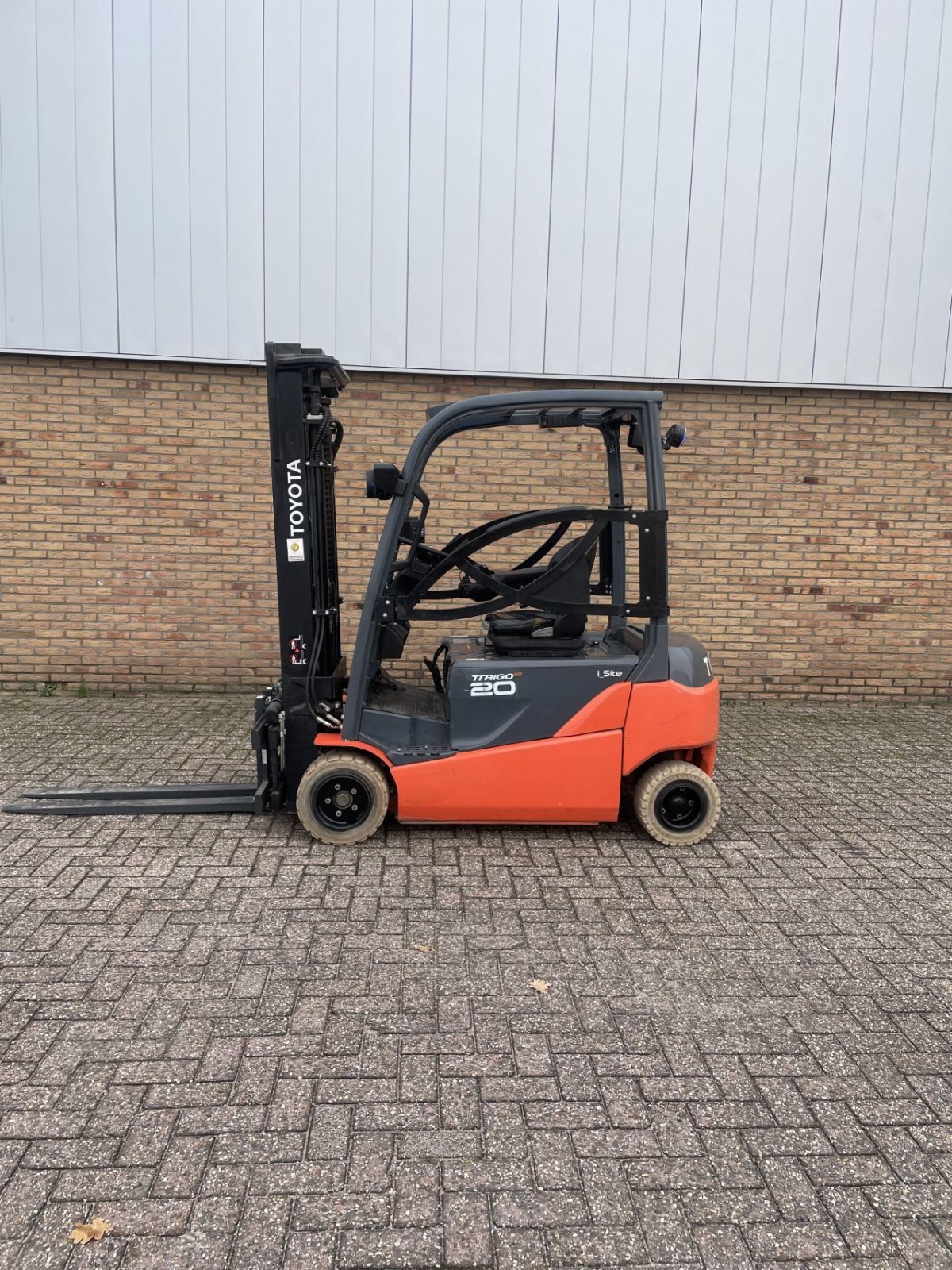 Frontstapler del tipo Toyota 8FBMT20, Gebrauchtmaschine en Oldenzaal (Imagen 2)