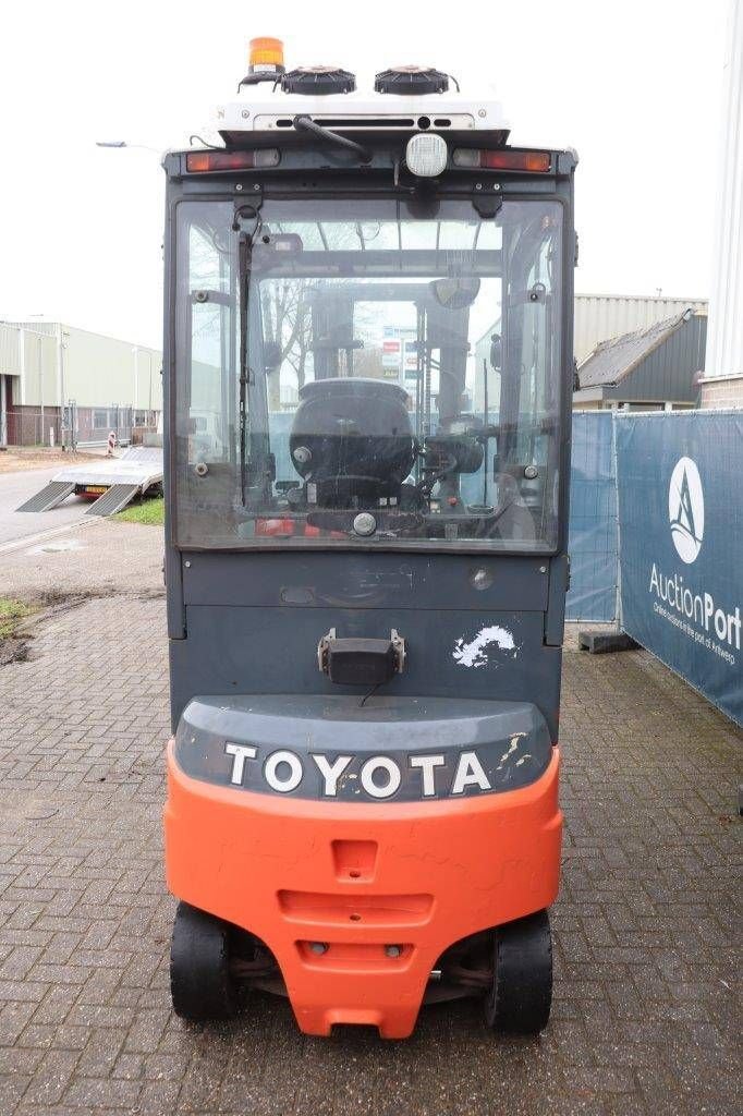 Frontstapler от тип Toyota 8FBMT25, Gebrauchtmaschine в Antwerpen (Снимка 4)