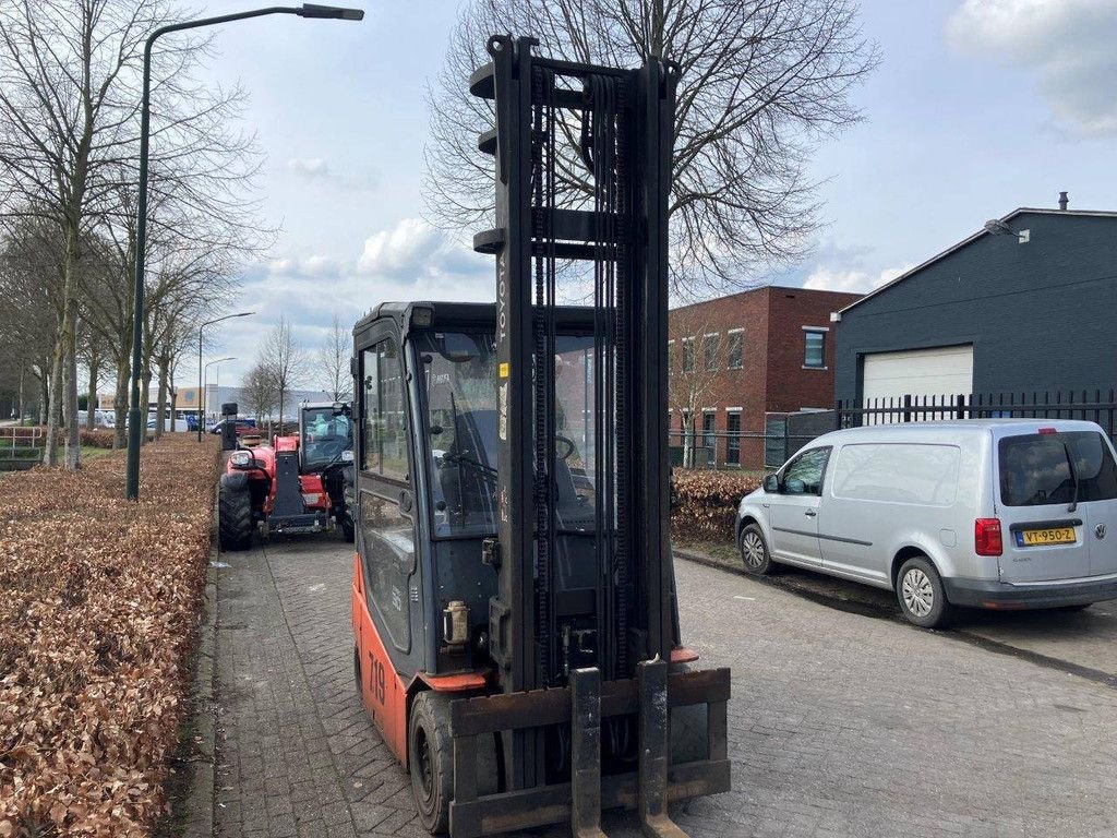 Frontstapler tip Toyota 8FBMT30, Gebrauchtmaschine in Antwerpen (Poză 8)