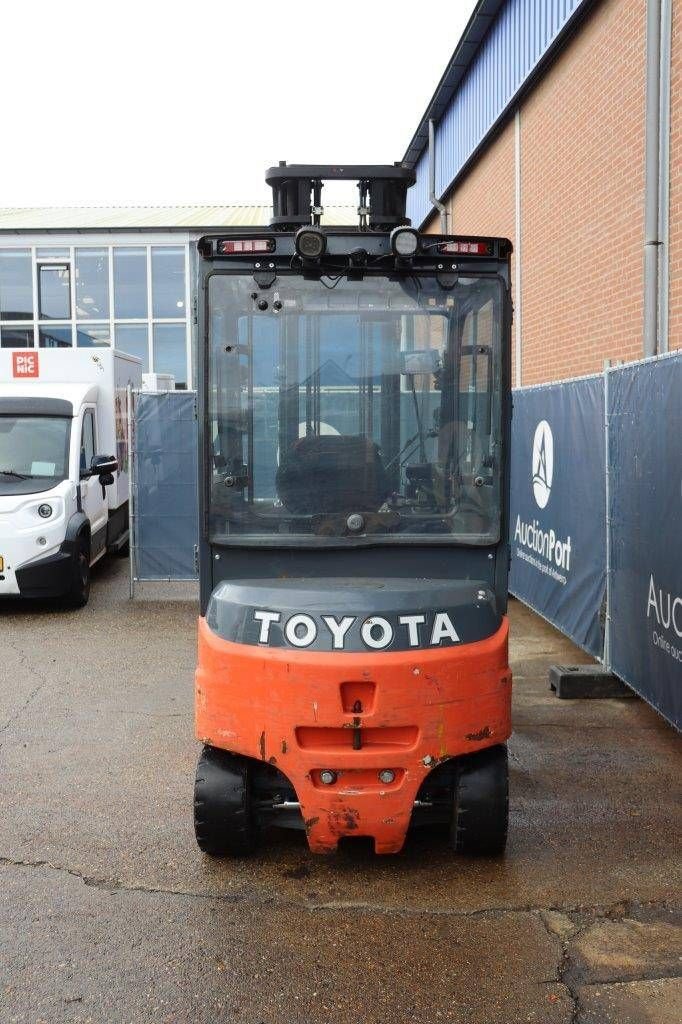 Frontstapler des Typs Toyota 8FBMT35, Gebrauchtmaschine in Antwerpen (Bild 5)