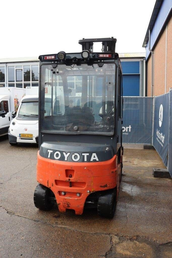 Frontstapler del tipo Toyota 8FBMT35, Gebrauchtmaschine en Antwerpen (Imagen 7)