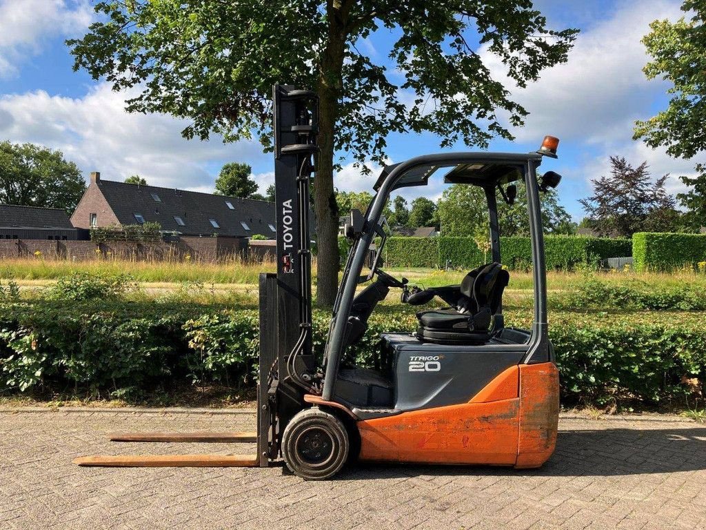 Frontstapler van het type Toyota 8FBR20T, Gebrauchtmaschine in Antwerpen (Foto 2)