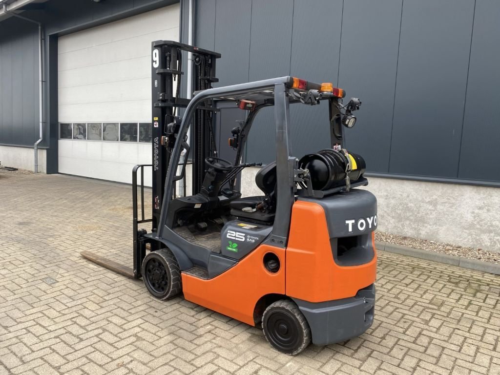 Frontstapler typu Toyota 8FGCU25 2.5 ton Duplex Sideshift LPG Heftruck, Gebrauchtmaschine w VEEN (Zdjęcie 2)