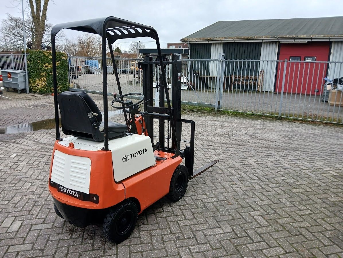 Frontstapler van het type Toyota Elektrisch, Gebrauchtmaschine in Westwoud (Foto 5)