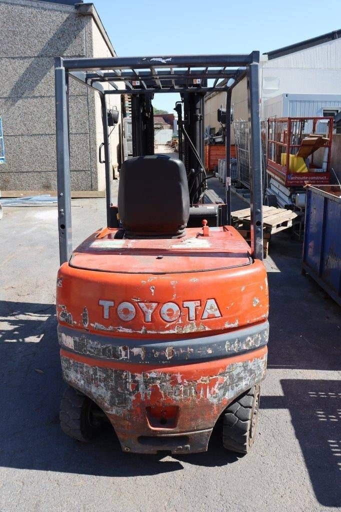 Frontstapler typu Toyota FBMF30, Gebrauchtmaschine w Antwerpen (Zdjęcie 4)