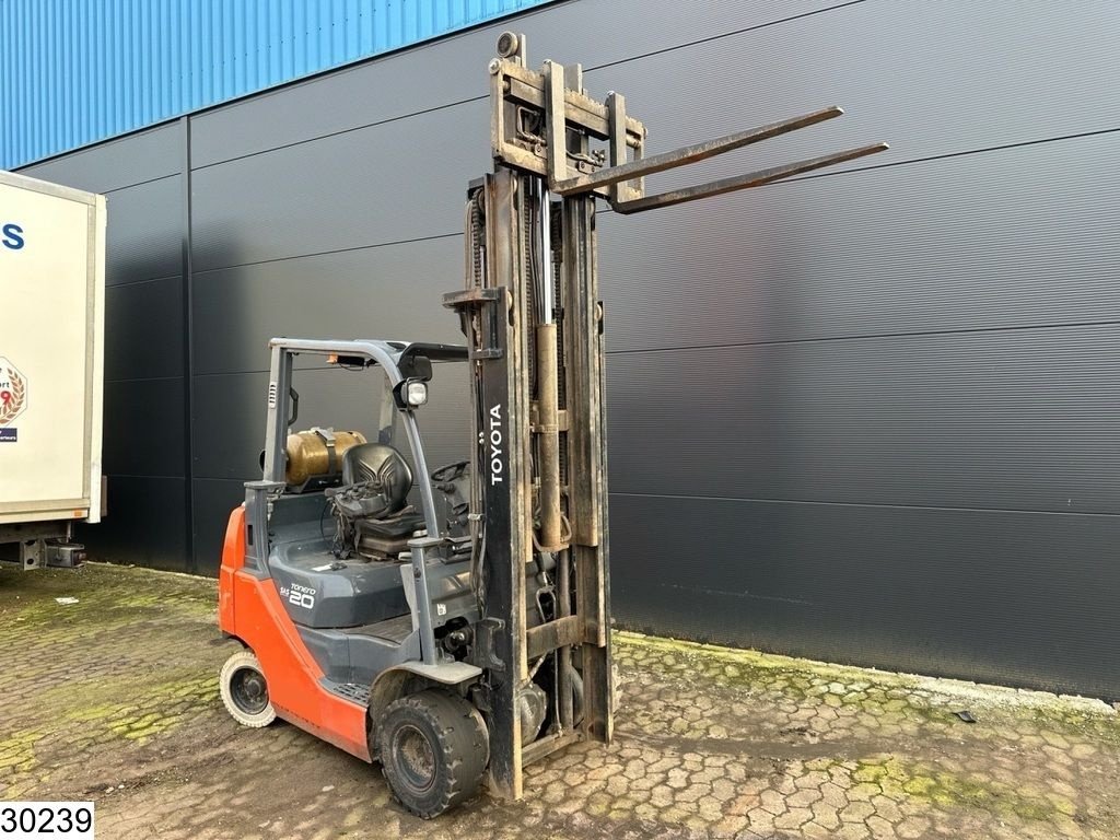 Frontstapler of the type Toyota FGKF 20 2000 KG, 38 KW, 5m Height, Gebrauchtmaschine in Ede (Picture 3)